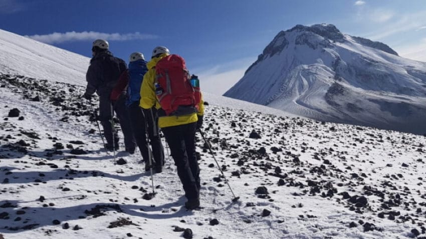Volcán Láscar: El cráter vivo